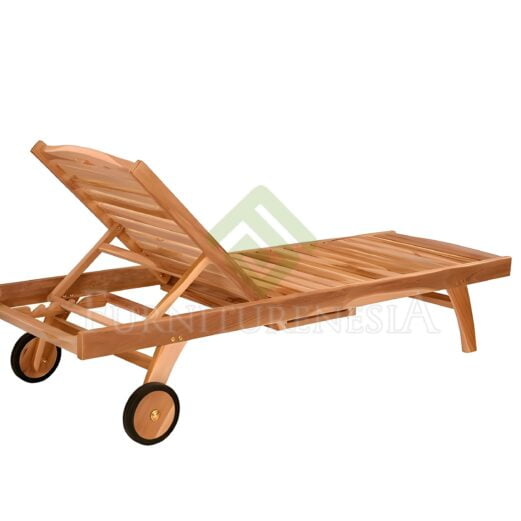 Classic Poolside Teak Loungers