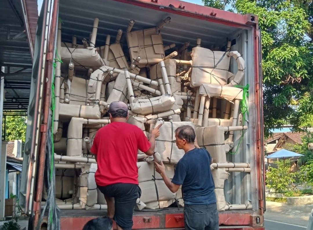 Custom Teak Wood Furniture Manufacturer Indonesia